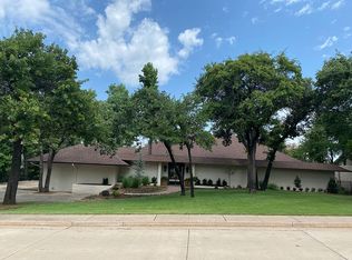 1005 Oak Tree Dr, Edmond, OK 73025