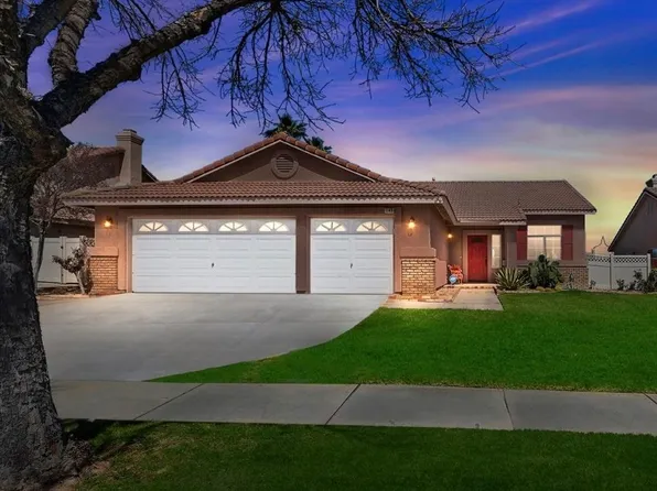 1149 Salem Dr, Corona, CA 92881