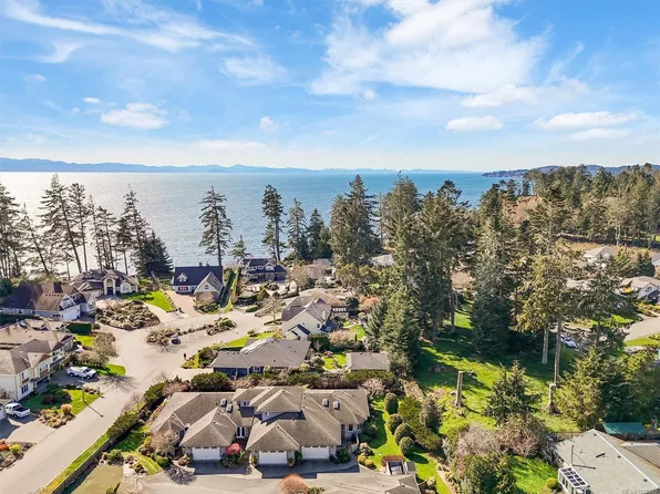 1645 Narissa Rd #108, Sooke, BC V9Z 1J3