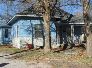 730 W 9th St, Ada, OK 74820