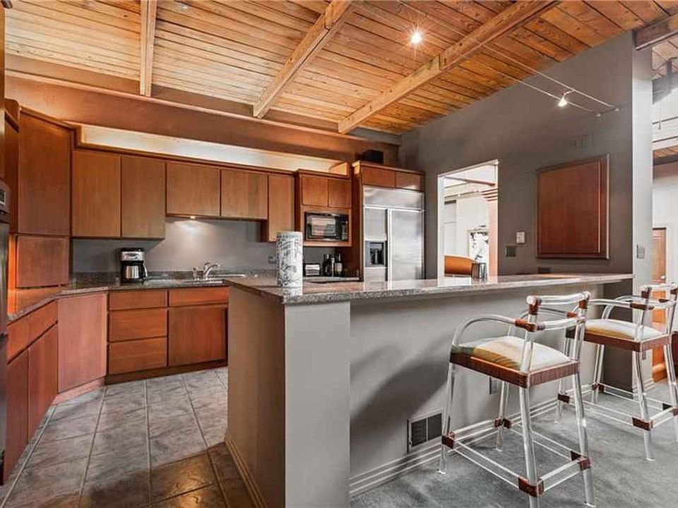 1st image of 614 N Park Ave