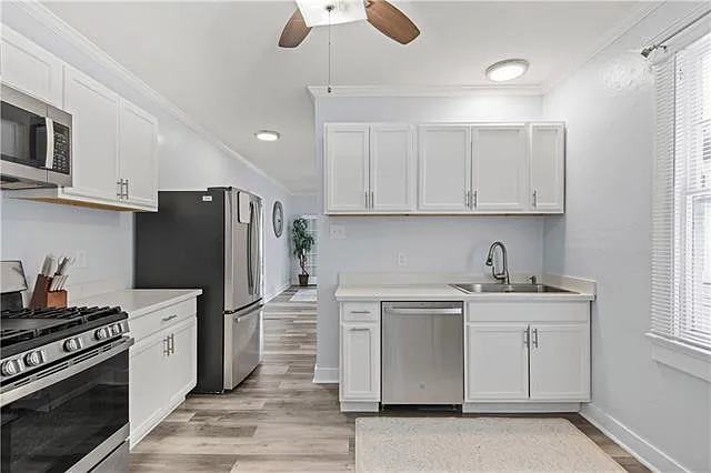 2203 Broadway St — Photo 9