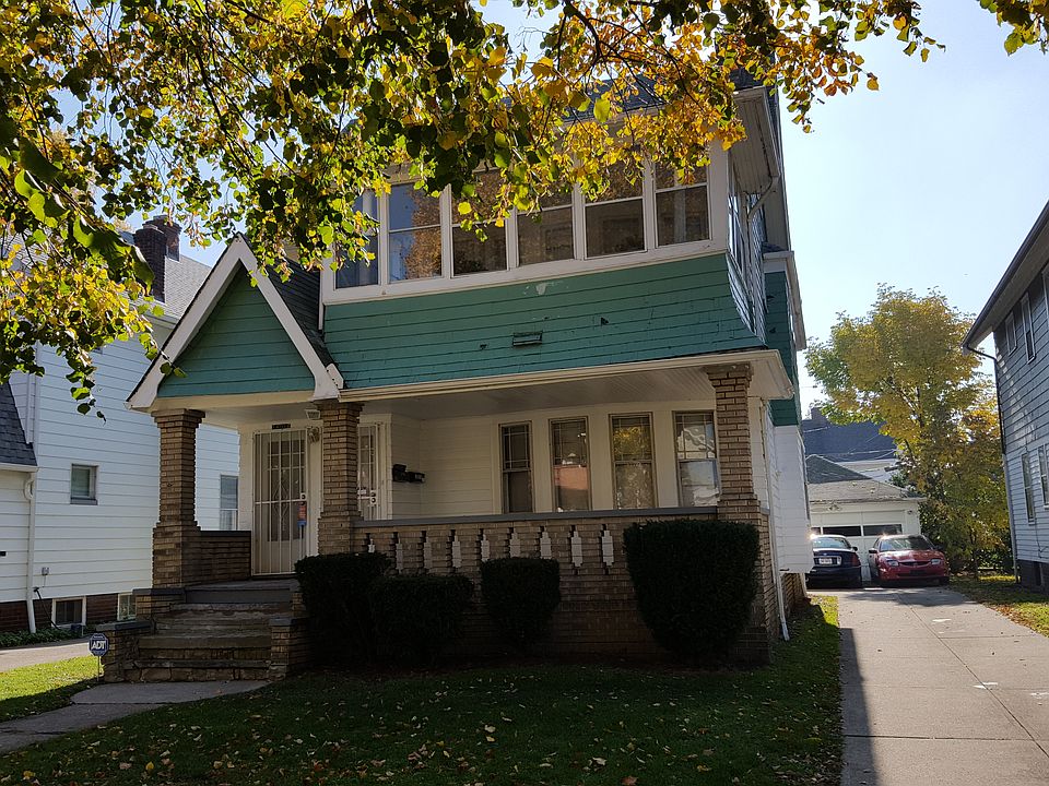 1st image of 18016 Hillgrove Ave