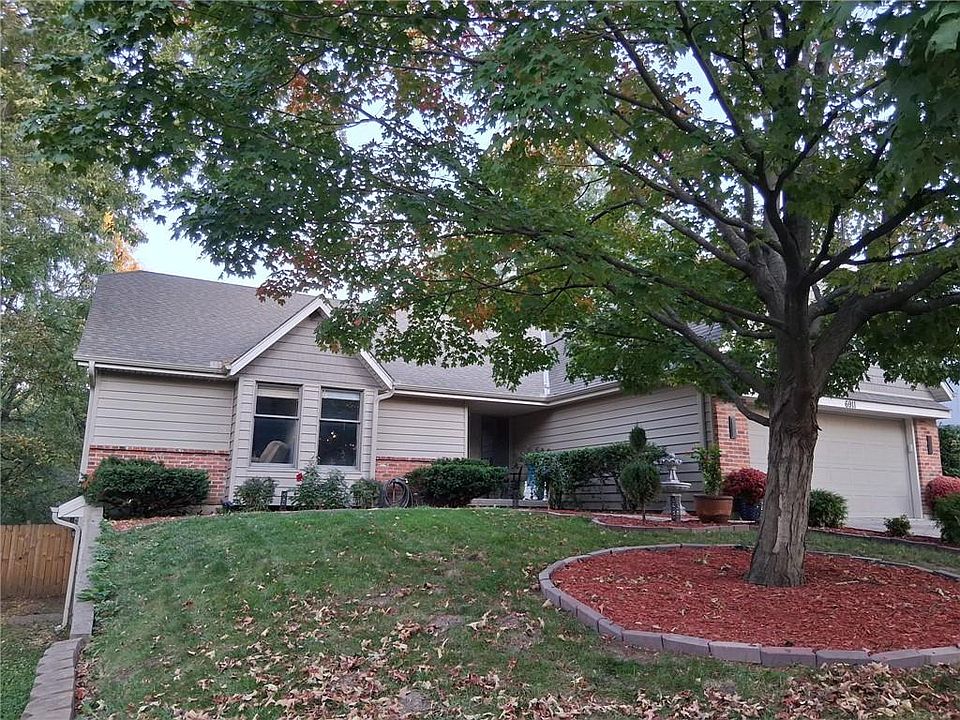 2nd image of 6911 N Flora Ave