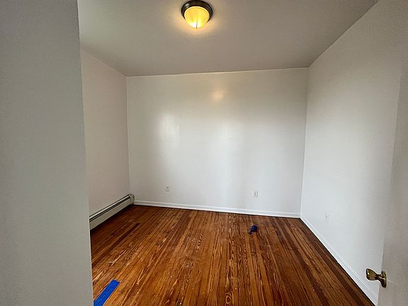 2nd image of 3341 Webster Ave #3