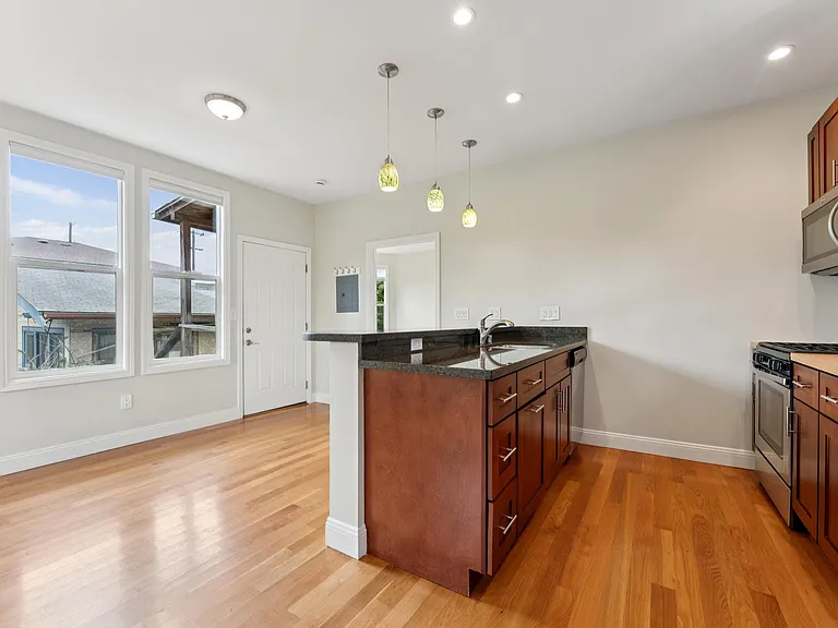 2927 Lorina St #1 — Photo 6
