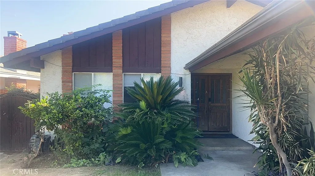 3 bed, 1789 sqft, $3,950 — Photo 1