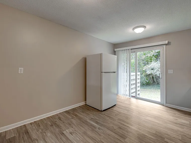 3814 Cherwood Ln #B — Photo 13