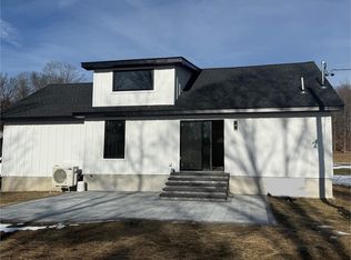 119 Bakertown Rd, Accord, NY 12404