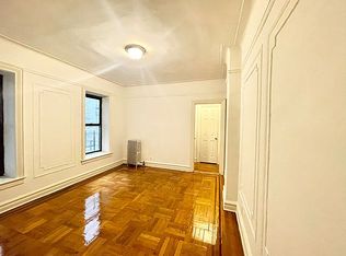 41-08 Parsons Blvd #1D, Flushing, NY 11355
