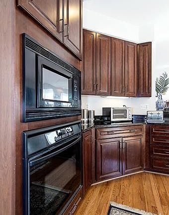4th image of 42864 Sidney Pl