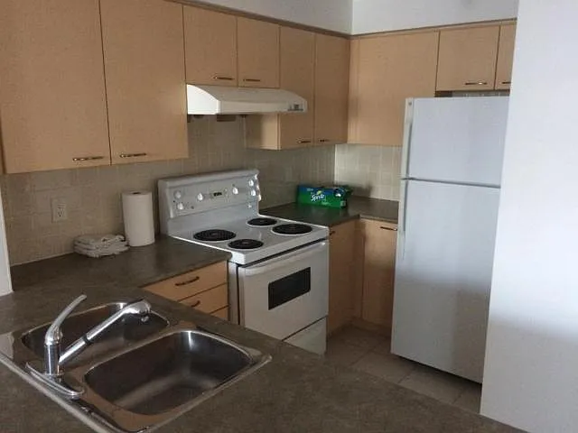 Building Photo - 48 Suncrest Blvd #215