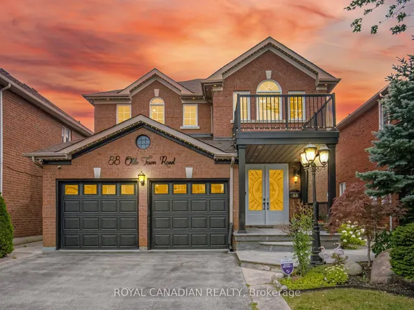 88 Olde Town Rd, Brampton, ON L6X 4X9