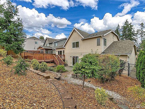 5th image of 4612 210th St SW