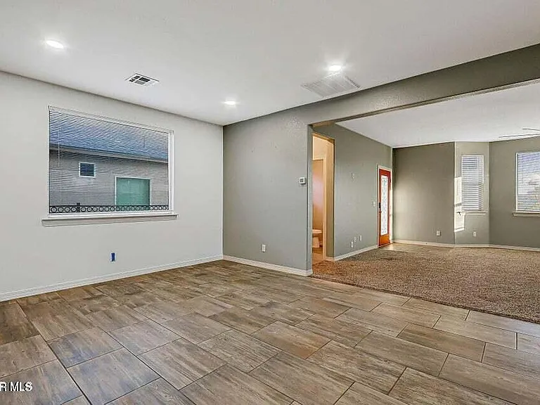 14441 Eastbrook Dr — Photo 9