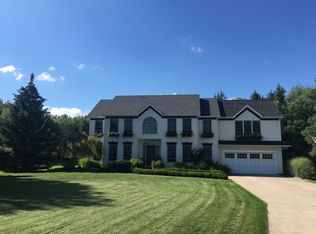 110 Center Ridge Rd, East Aurora, NY 14052