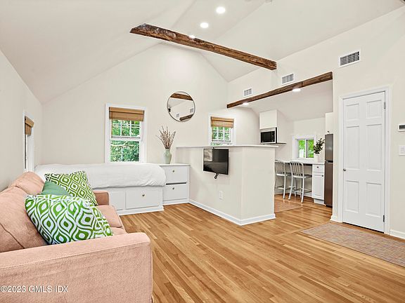 470 June Rd Stamford CT 06903-print-022-