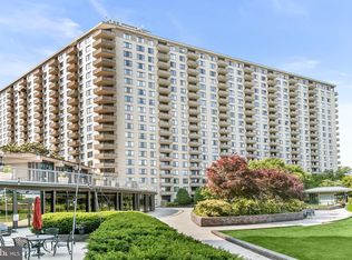 5225 Pooks Hill Rd APT 1515N, Bethesda, MD 20814