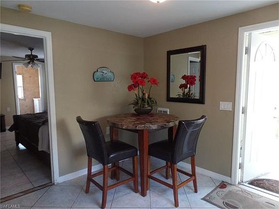 4th image of 4845 Estero Blvd