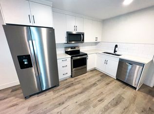 2 Miners Rd W, Lethbridge, AB T1J5T9