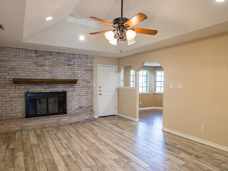 4808 Mount Everest Dr — Photo 6
