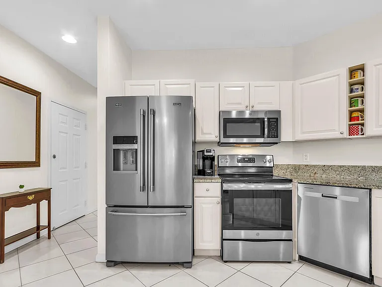 8931 Sandshot Ct — Photo 5