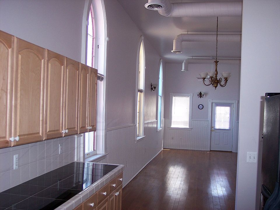 view kitchen to living rm
