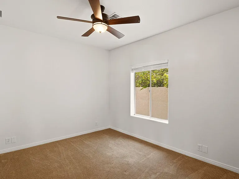 8638 E Dahlia Dr — Photo 35