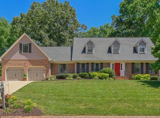 311 Hunting Hill Cir, Greer, SC 29650