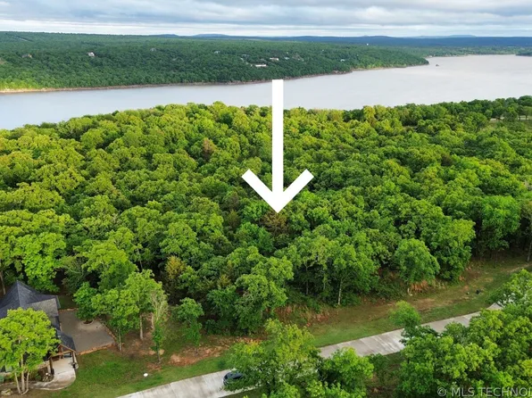 126 Patriot Pointe, Eufaula, OK 74432