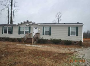 208 Mewborn Dr, Beulaville, NC 28518