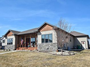 420 Sequoia Dr, Mapleton, ND 58059