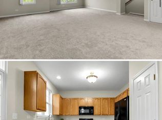 3486 Bradbury Cir, Aurora, IL 60504
