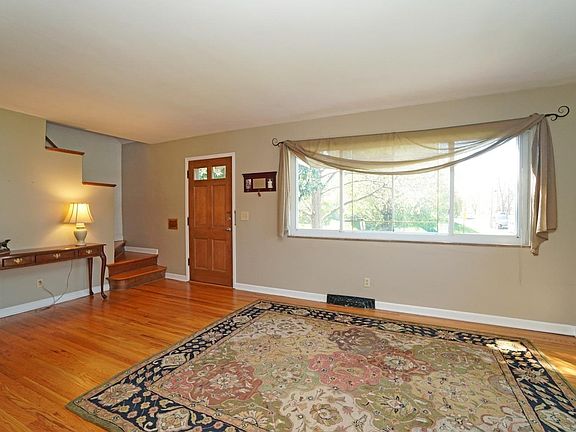 2nd image of 2410 Hudson Ave
