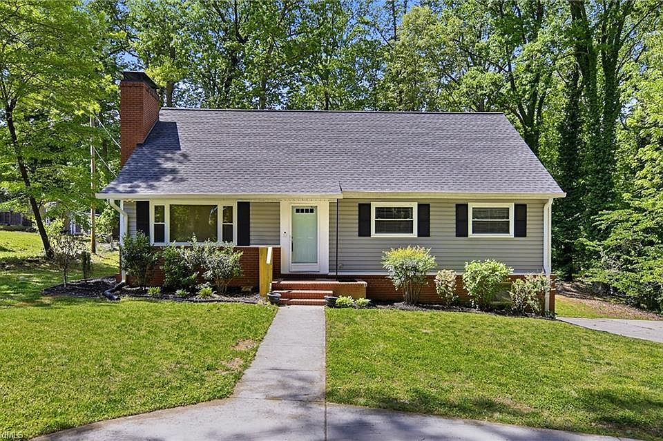 1st image of 521 Dogwood Cir