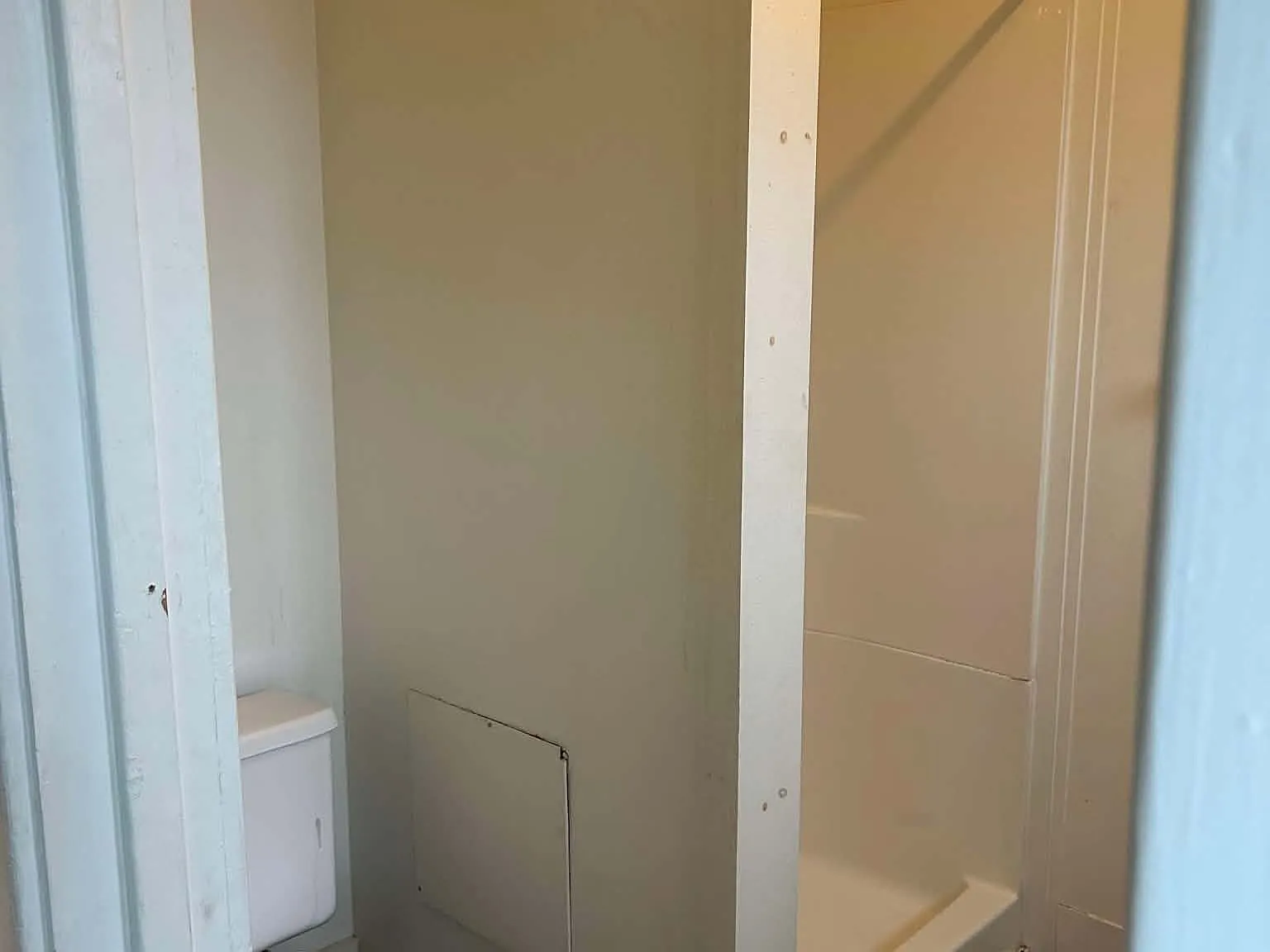 2 bed, $550 — Photo 2