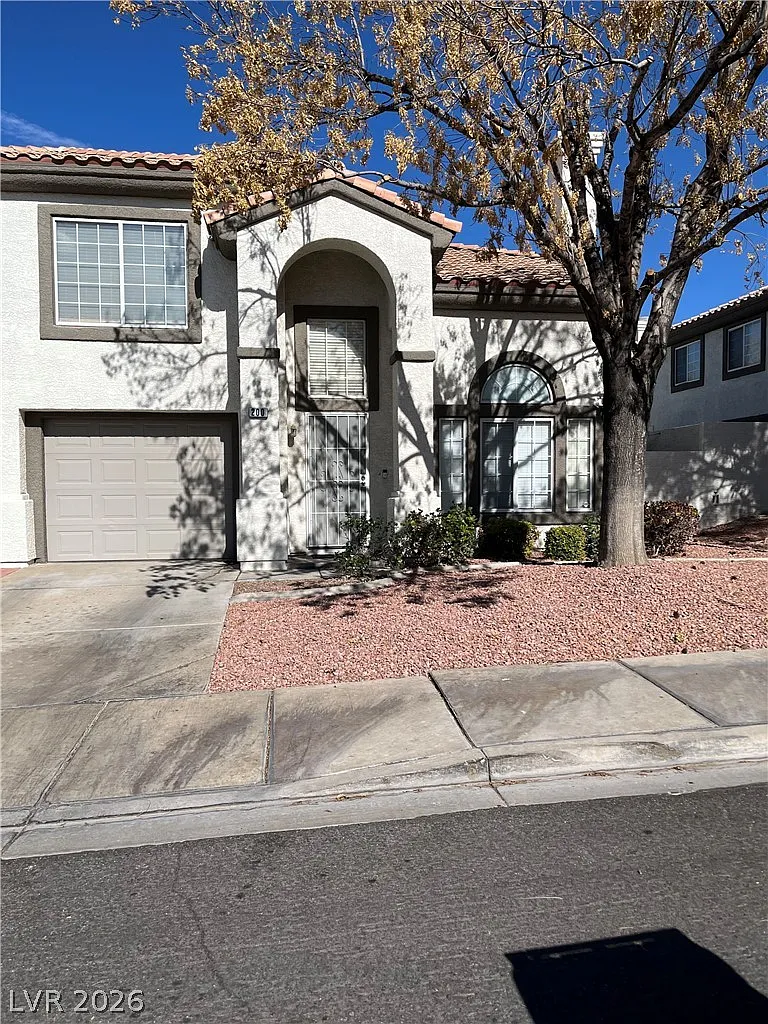 2 bed, 2.5 bath, 1263 sqft, $1,650 — Photo 1