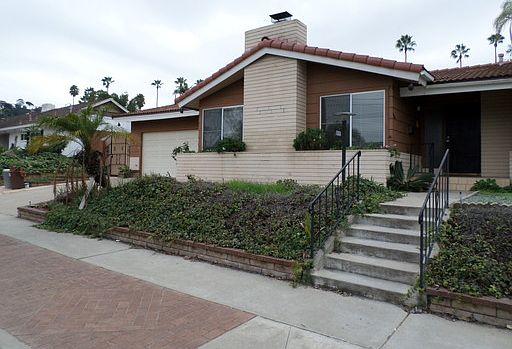 3rd image of 9369 Loren Dr