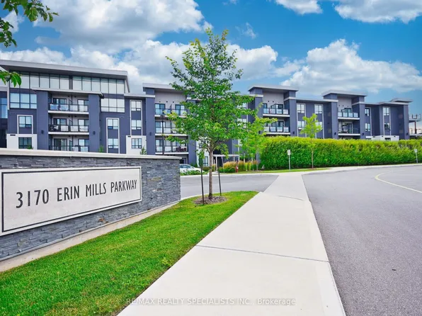 3170 Erin Mills Pkwy #131, Mississauga, ON L5L 0B6