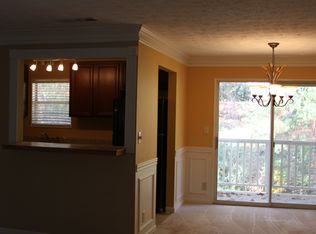 104 Sterling Ct, Alpharetta, GA 30004
