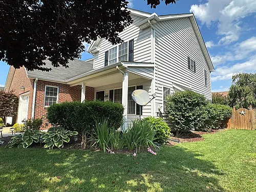 2066 Honeysuckle Ln Photo 1