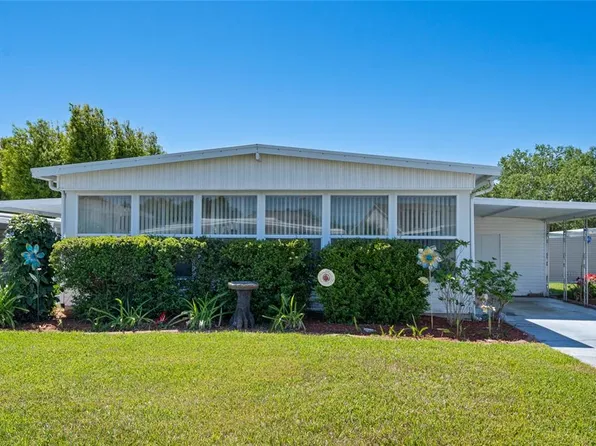 107 Holiday Ln, Auburndale, FL 33823