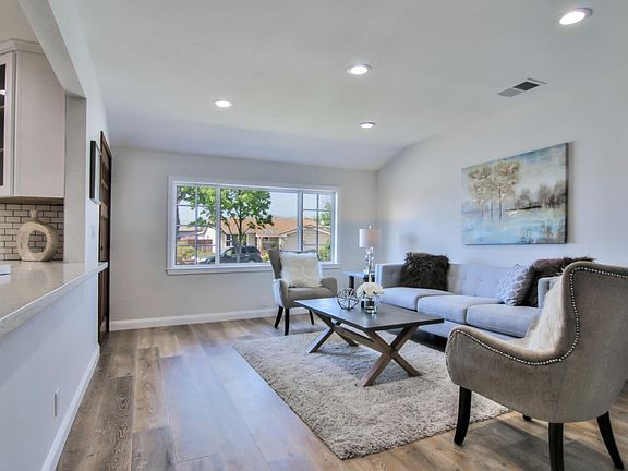 4th image of 3144 Peanut Brittle Dr