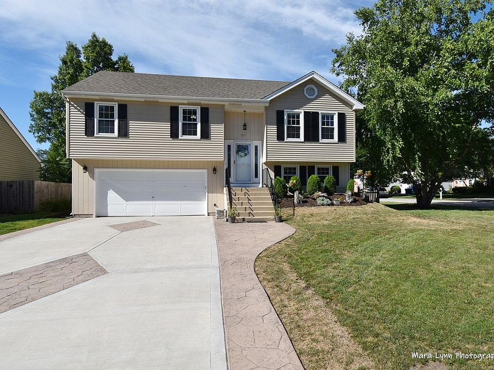 1017 Whittington Dr, Geneva, IL 60134 Zillow