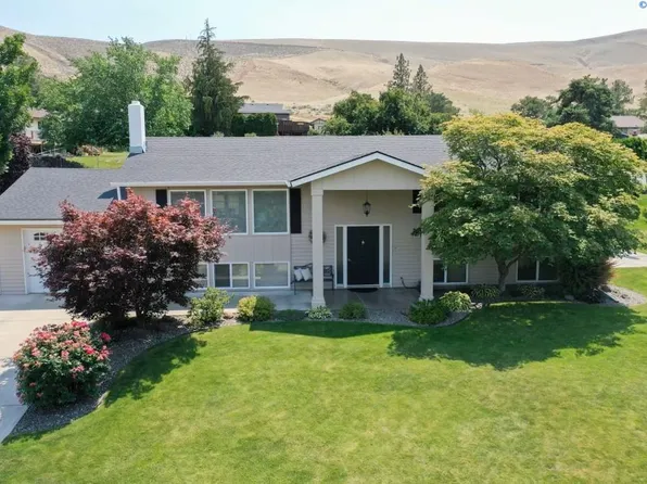905 Roza Vista Dr, Prosser, WA 99350