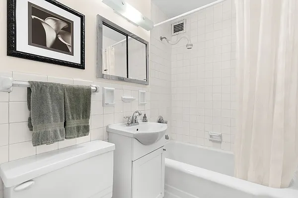 Sold by Compass | media 6