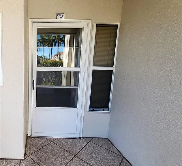 5901 Bahia Del Mar Cir #124 — Photo 4