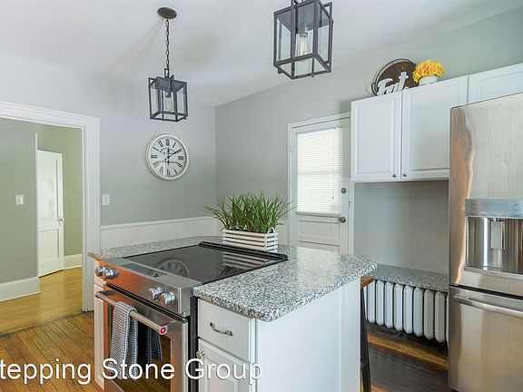 2nd image of 2835 Williams Ave SE #1
