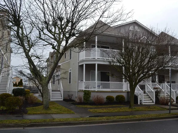 9 N Adams Ave APT 4, Margate, NJ 08402