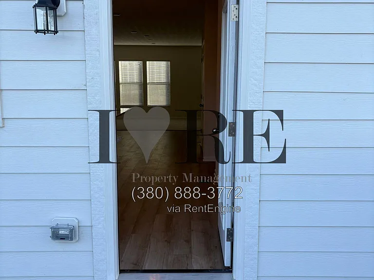 357 Hockberry Ave — Photo 4